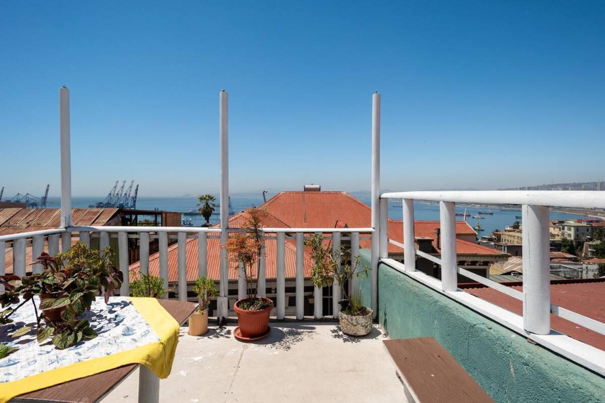 Casa Fibonacci Hotel Valparaíso Exterior photo